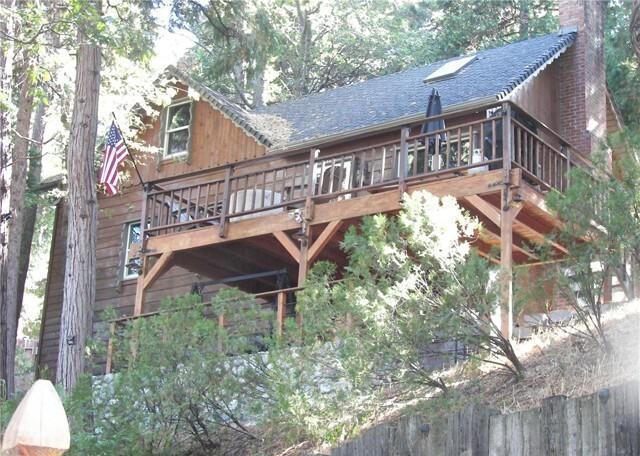 759 Bergschrund Dr Cabin