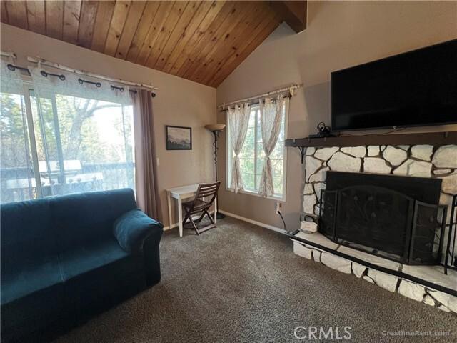 22365 Pine Dr House
