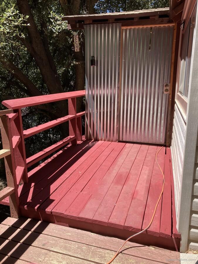599 Acacia Dr House