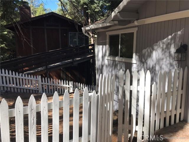 24646 Lake Gregory Dr House