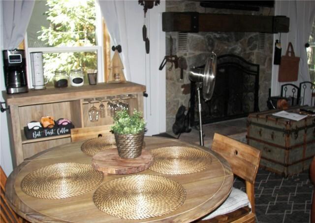 759 Bergschrund Dr Cabin