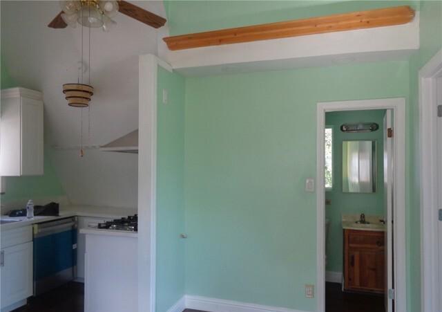 23884 Bowl Rd House