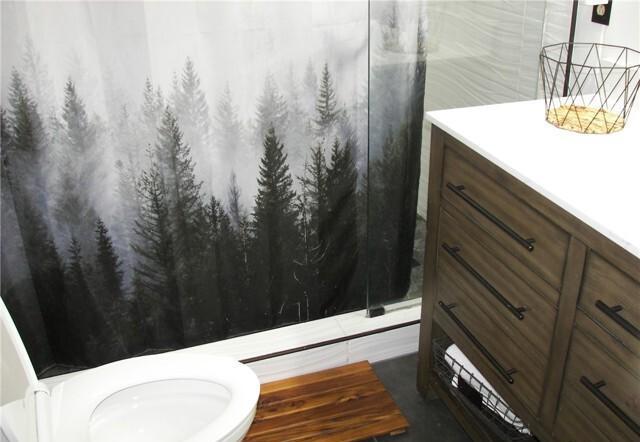 759 Bergschrund Dr Cabin